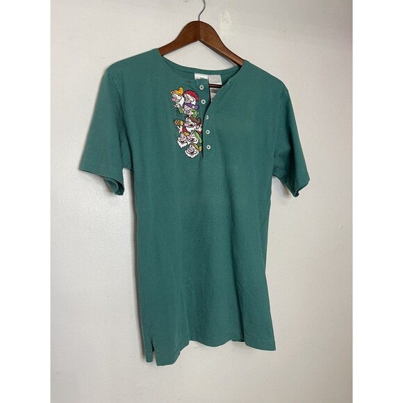 The Disney Store The Seven Dwarfs Team 1/4 Button Down Tee Unisex Small Flaw - Picture 2 of 9